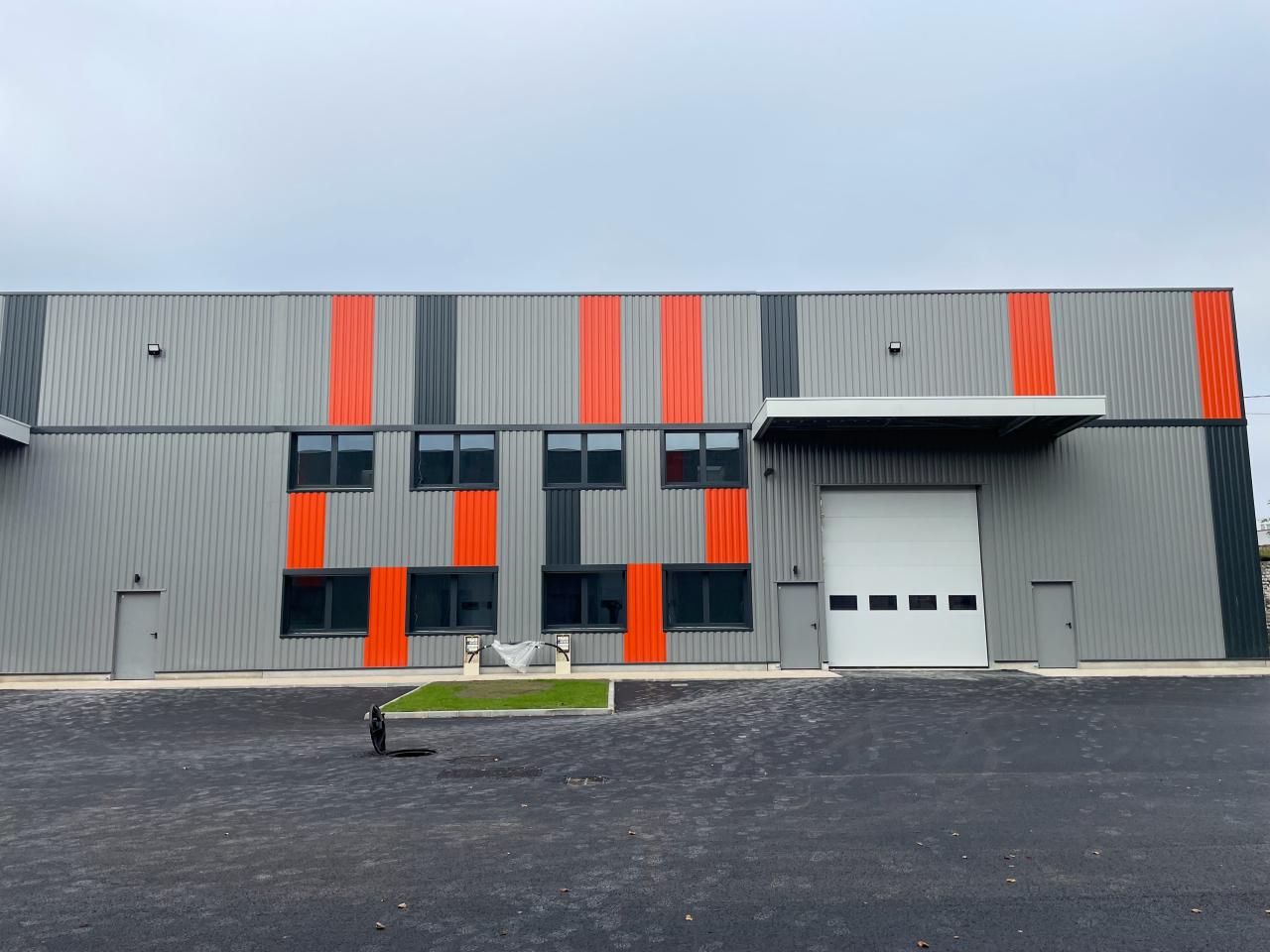 Local d'activité Le Petit-Quevilly 2386m² Location local d'activité Le Petit-Quevilly Seine-Maritime OLACT2420480 3